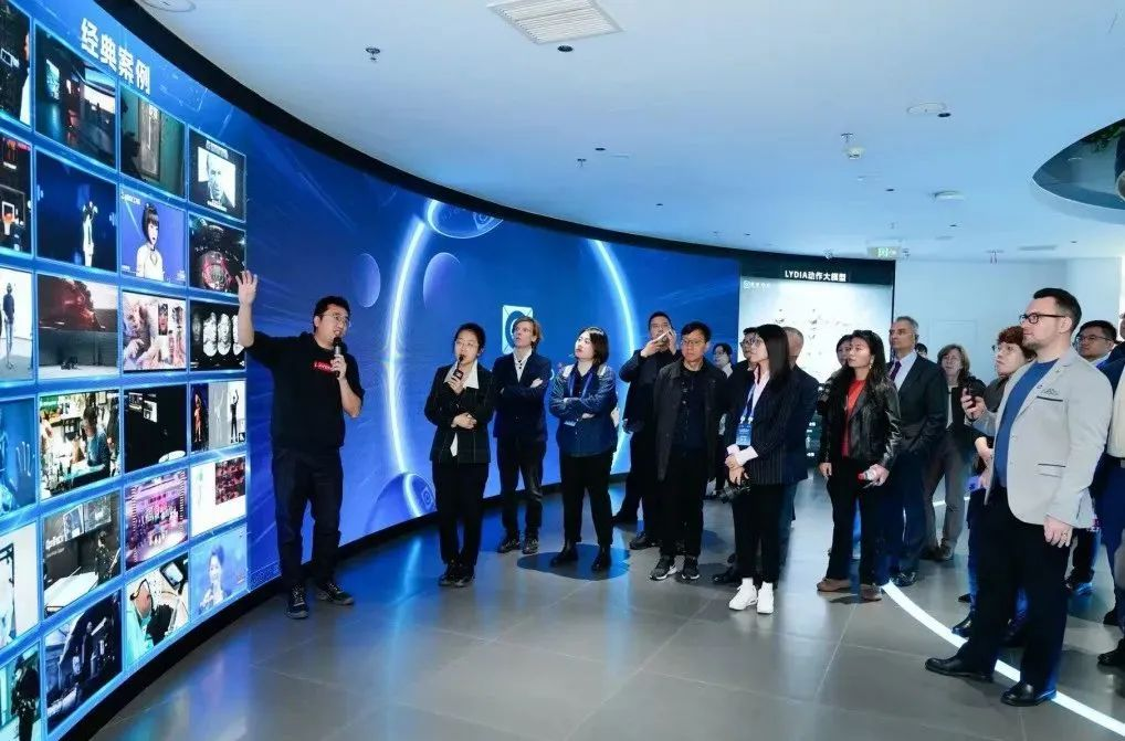 商务部副部长寄语德中企业丨304am永利集团官网·虚拟动点与德国商界代表共探可持续发展新机遇
